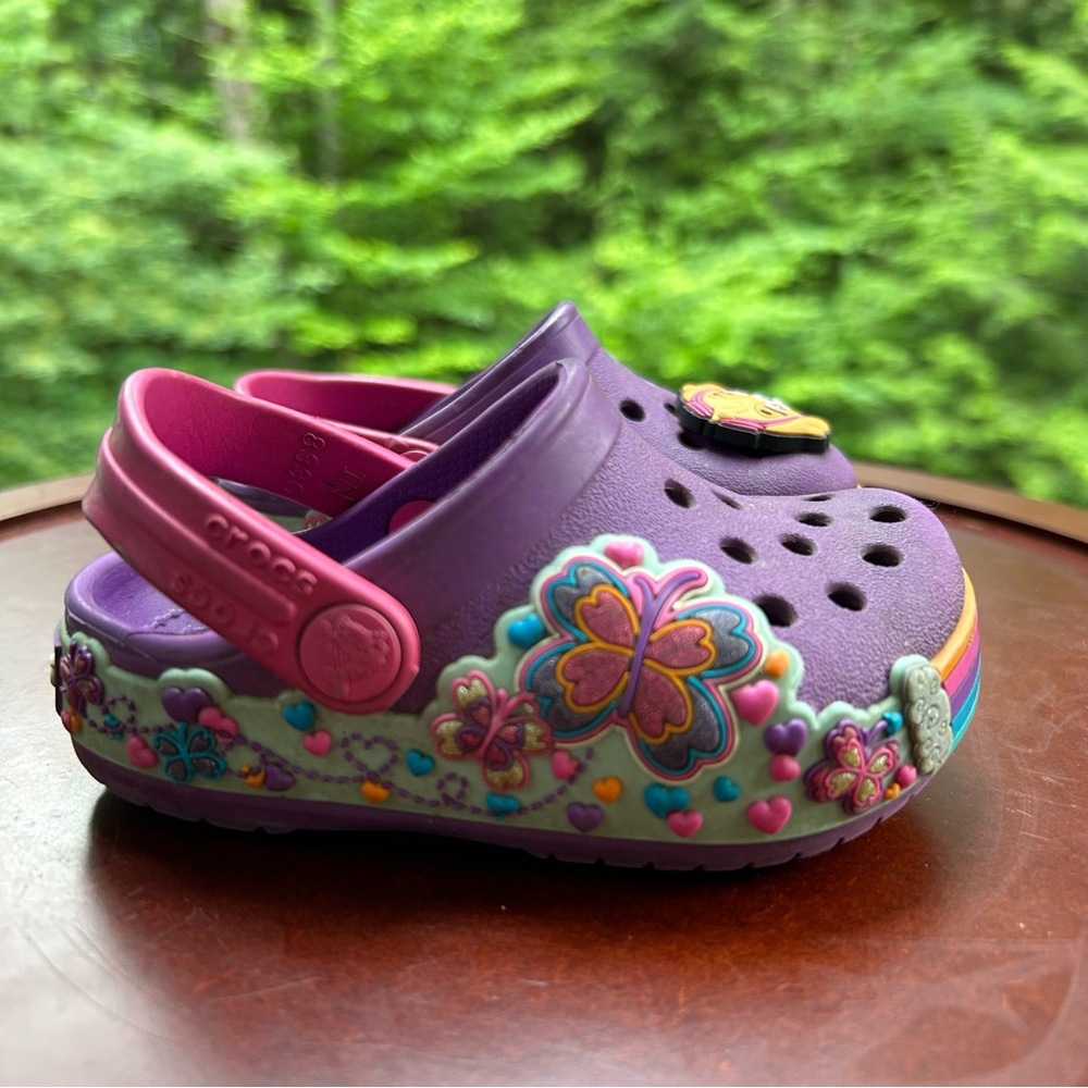 Crocs x Paw Patrol | Toddler Girl Size 5 | Rare Rainbow Butterfly Skye Clogs - Picture 5 of 12